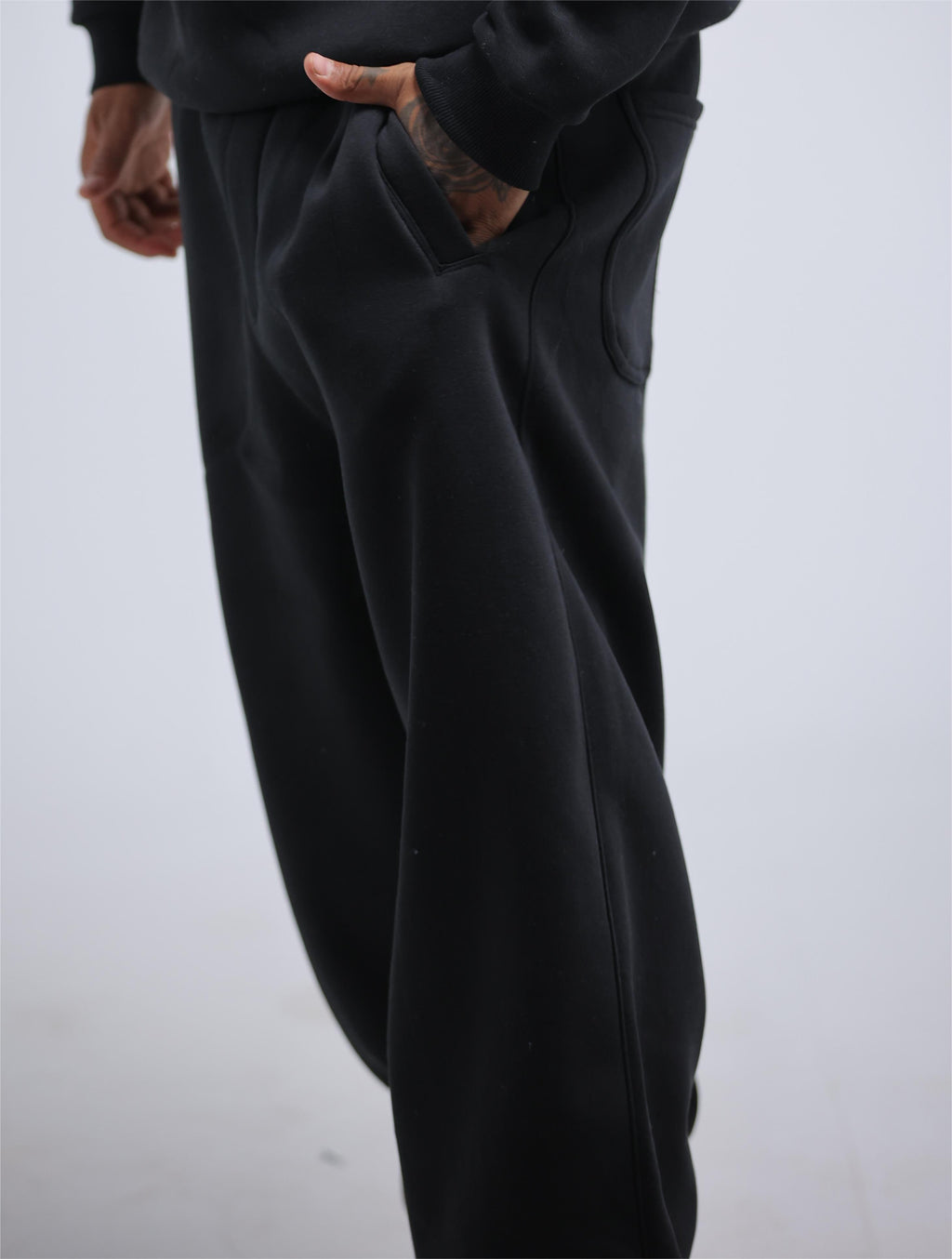 Oversized Black SweatPant